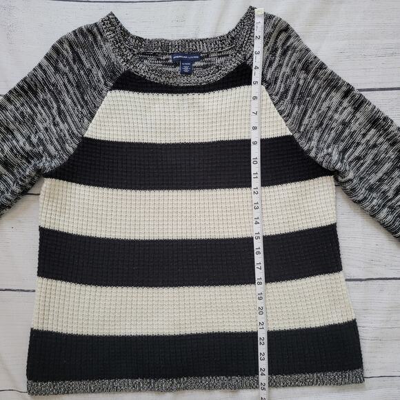 American Living Size XL Mixed Print Crewneck Sweater Striped Black White Cozy - Picture 4 of 6